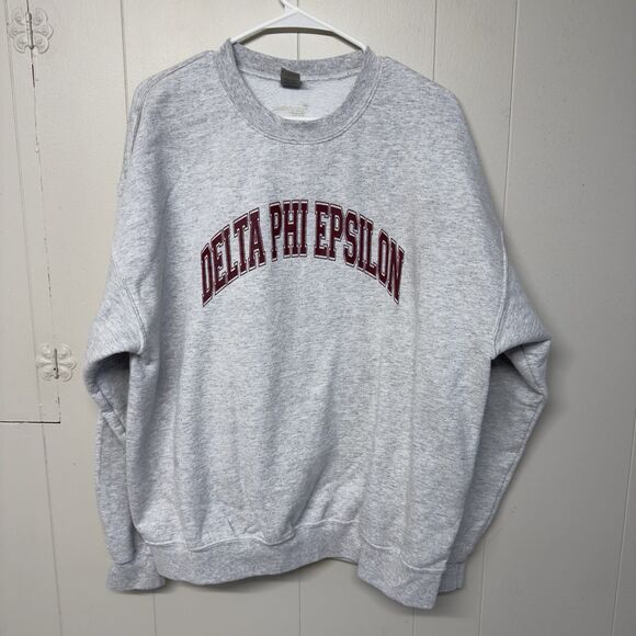 Delta Phi Epsilon Spellout Letters Pullover Crewneck Sweatshirt Gray Men XL EUC - Picture 1 of 6
